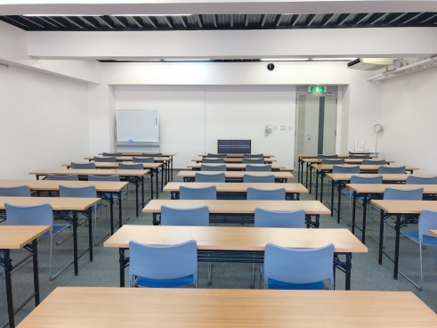 八洲学園大学 貸し会議室