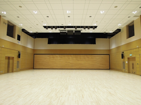 港区立台場区民センター