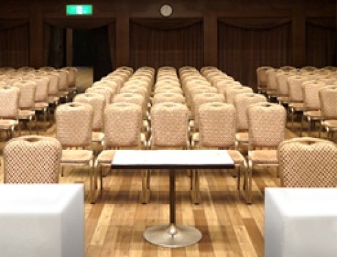 WAKOゲバントホール