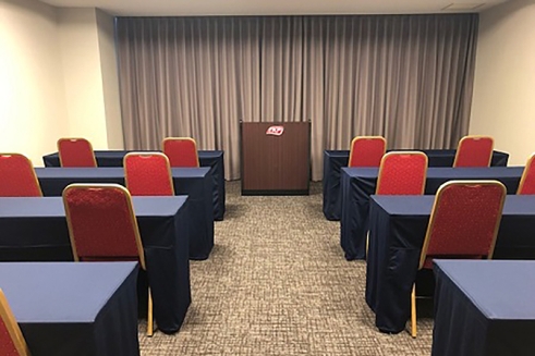 TKP ザ ロイヤルパークホテル 福岡会議室